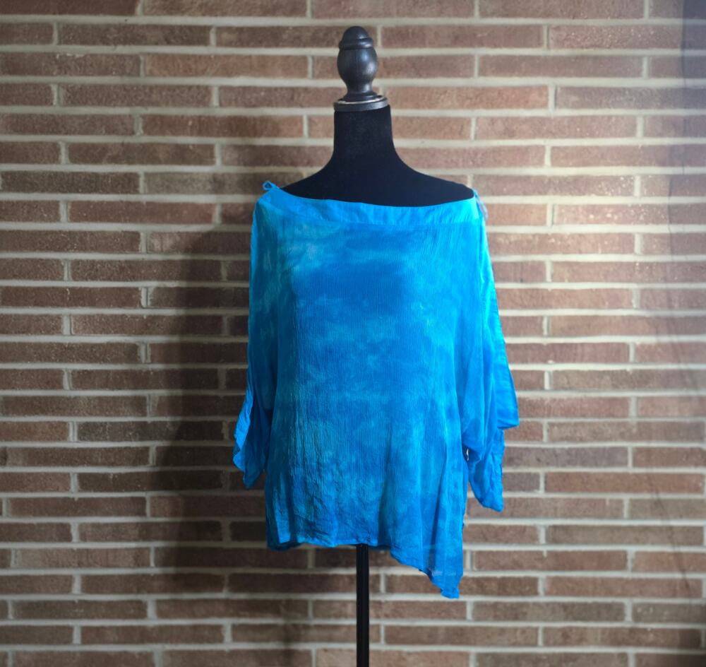 Nordstrom 100% Silk Tie Dye Boatneck Asymmetric Hem Blouse Blue